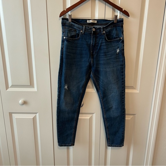 Zara Jeans with Zara Cardigan - Picture 5 of 9